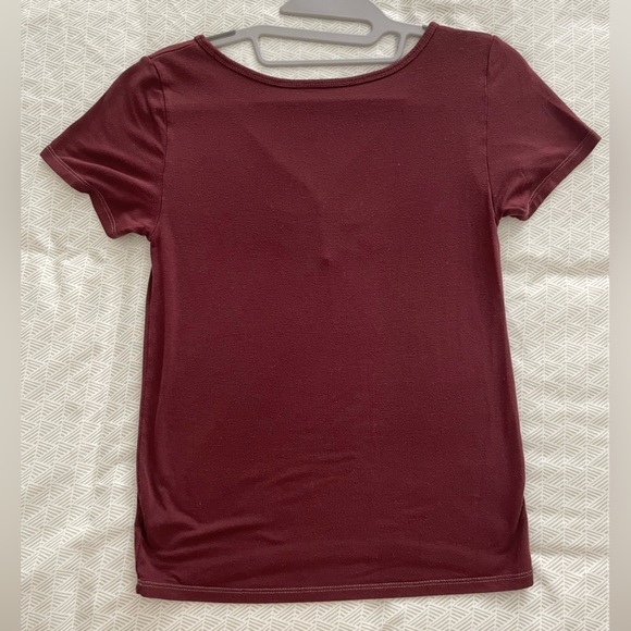 AEO Soft and Sexy Tee Maroon Short Sleeve Cinched XS - Picture 2 of 5